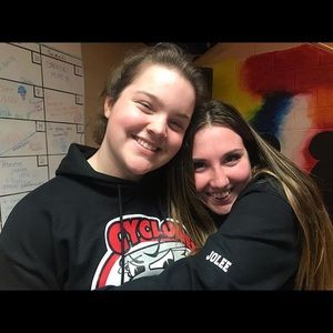 Meet your Posher, Jolee